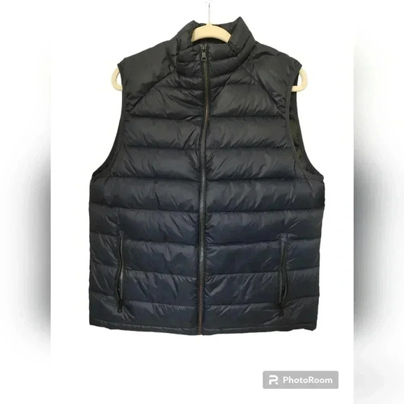 M&S COLLECTIONFeather and Down Gilet with Stormwear™ - Picture 5 of 8